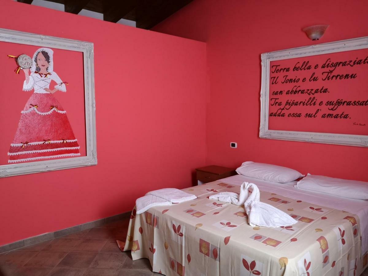 보니파티 Azienda Agrituristica La Fonte 빌라 외부 사진